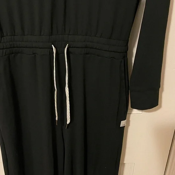 Vuori Lux Intentions Women's Jumpsuit in Black, XS - Picture 7 of 7
